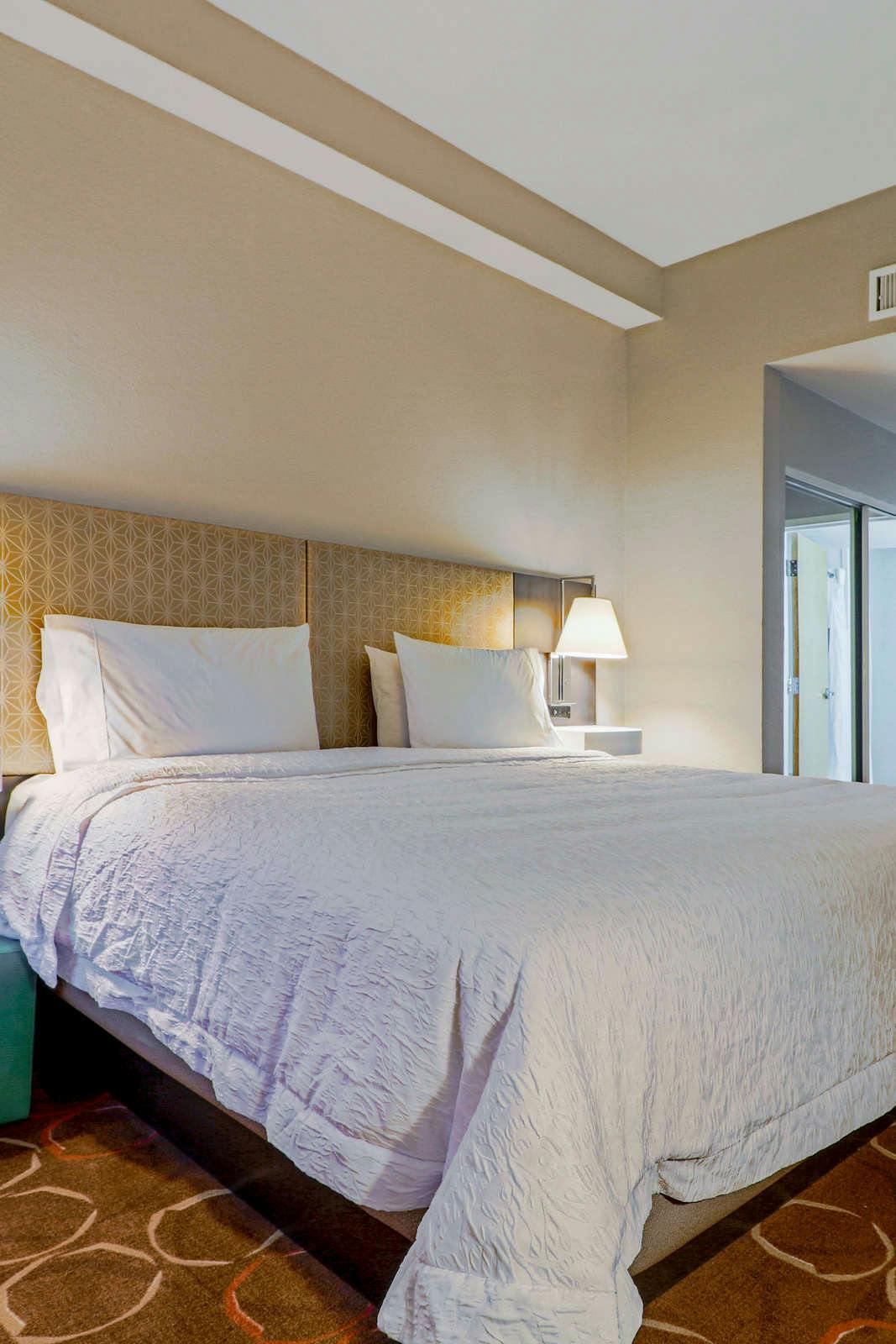 Hotel Hampton Inn Tropicana Las Vegas photo 1