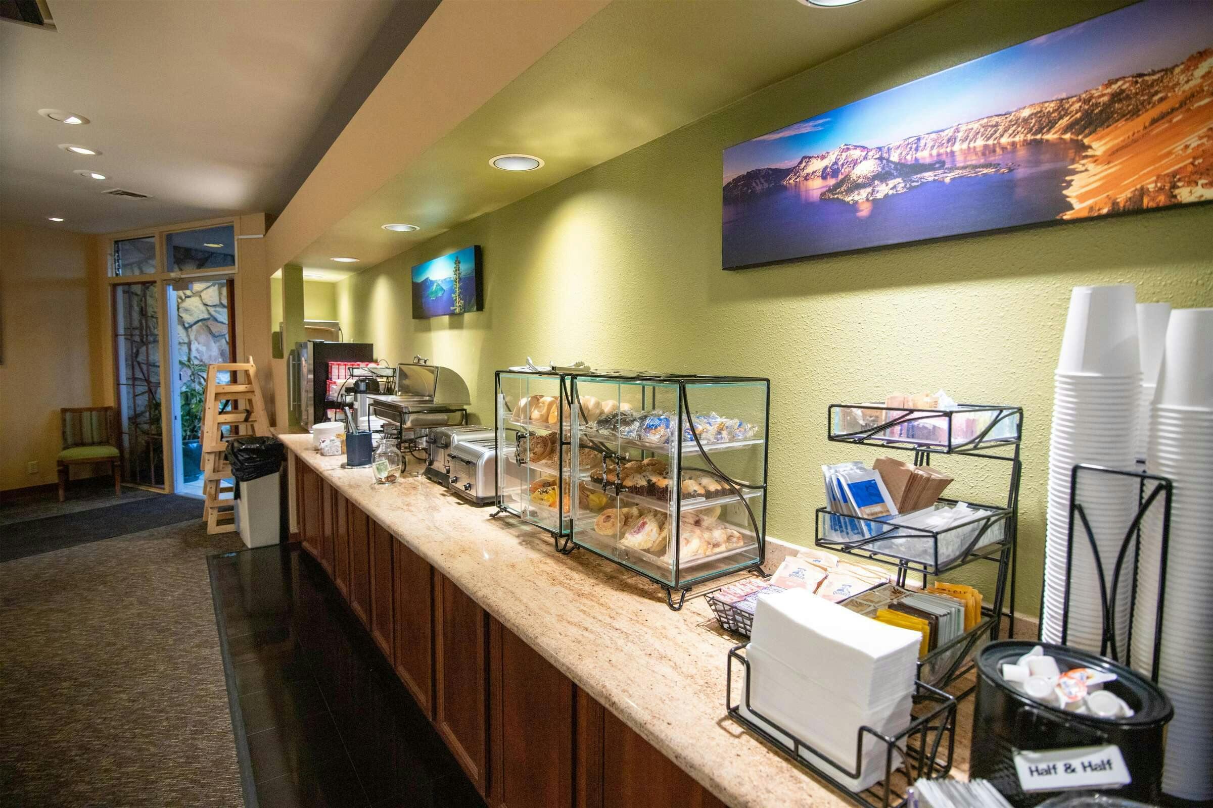 Hotel The Bard's Inn, Bw Signature Collection By Best Western photo 4