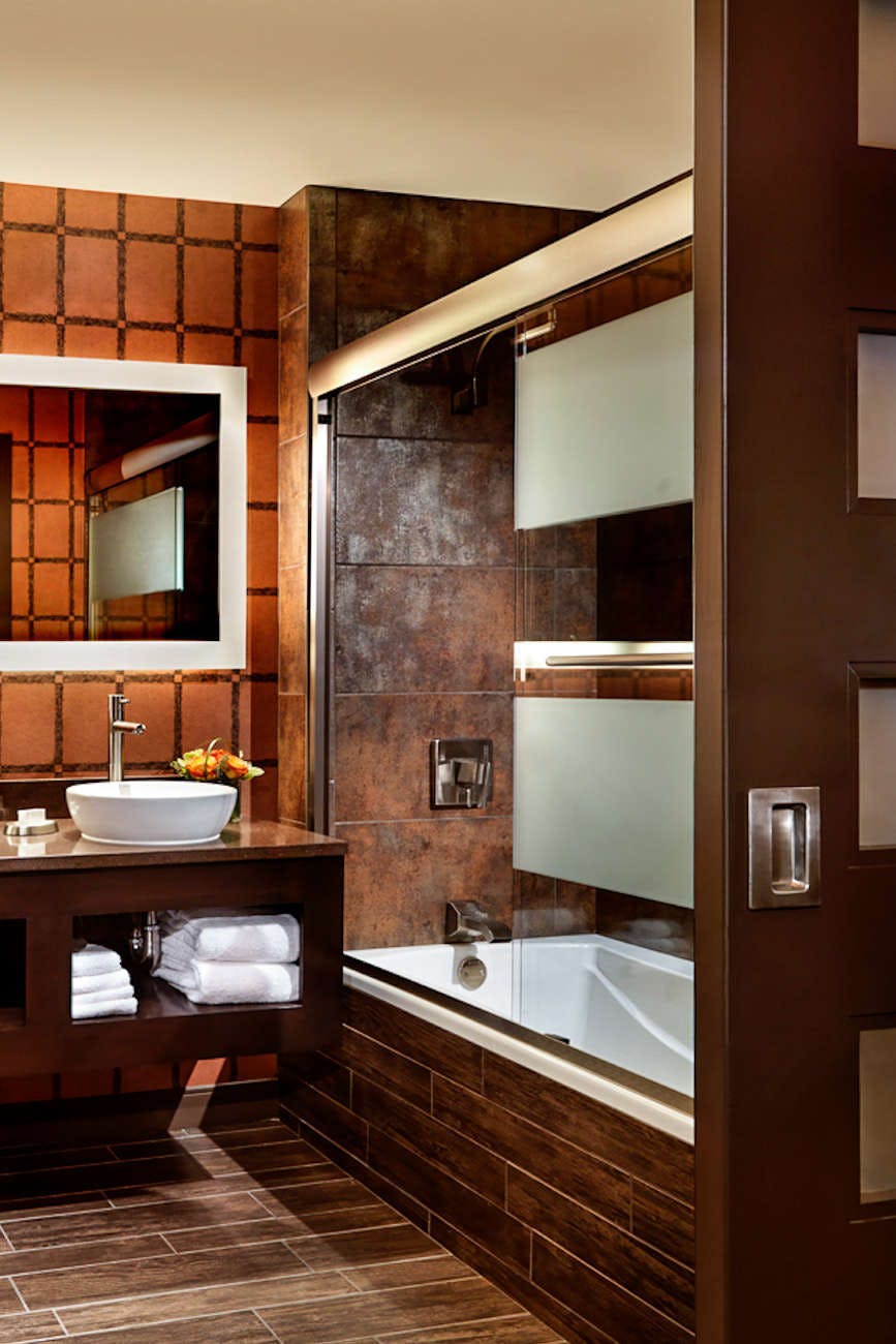 Golden Nugget Hotel And Casino Las Vegas Near Strip