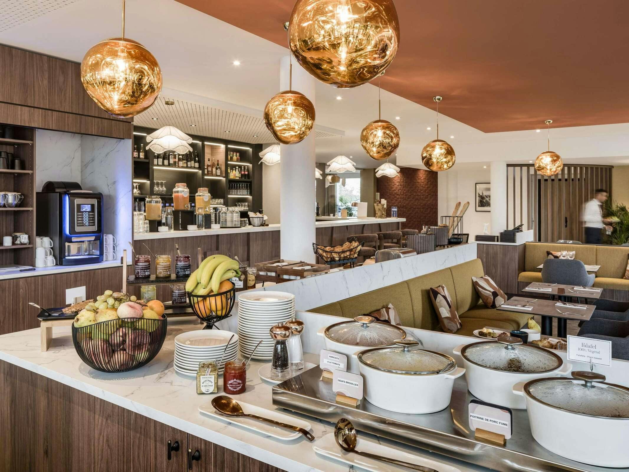 Hotel Mercure Chartres Est photo 3