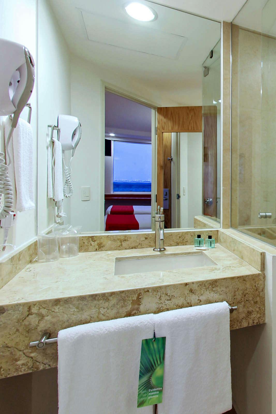 Hotel One Cancun Centro photo 5