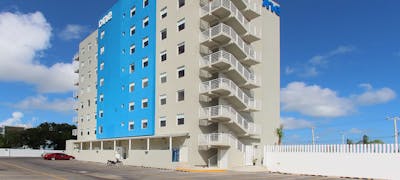 One Cancun Centro