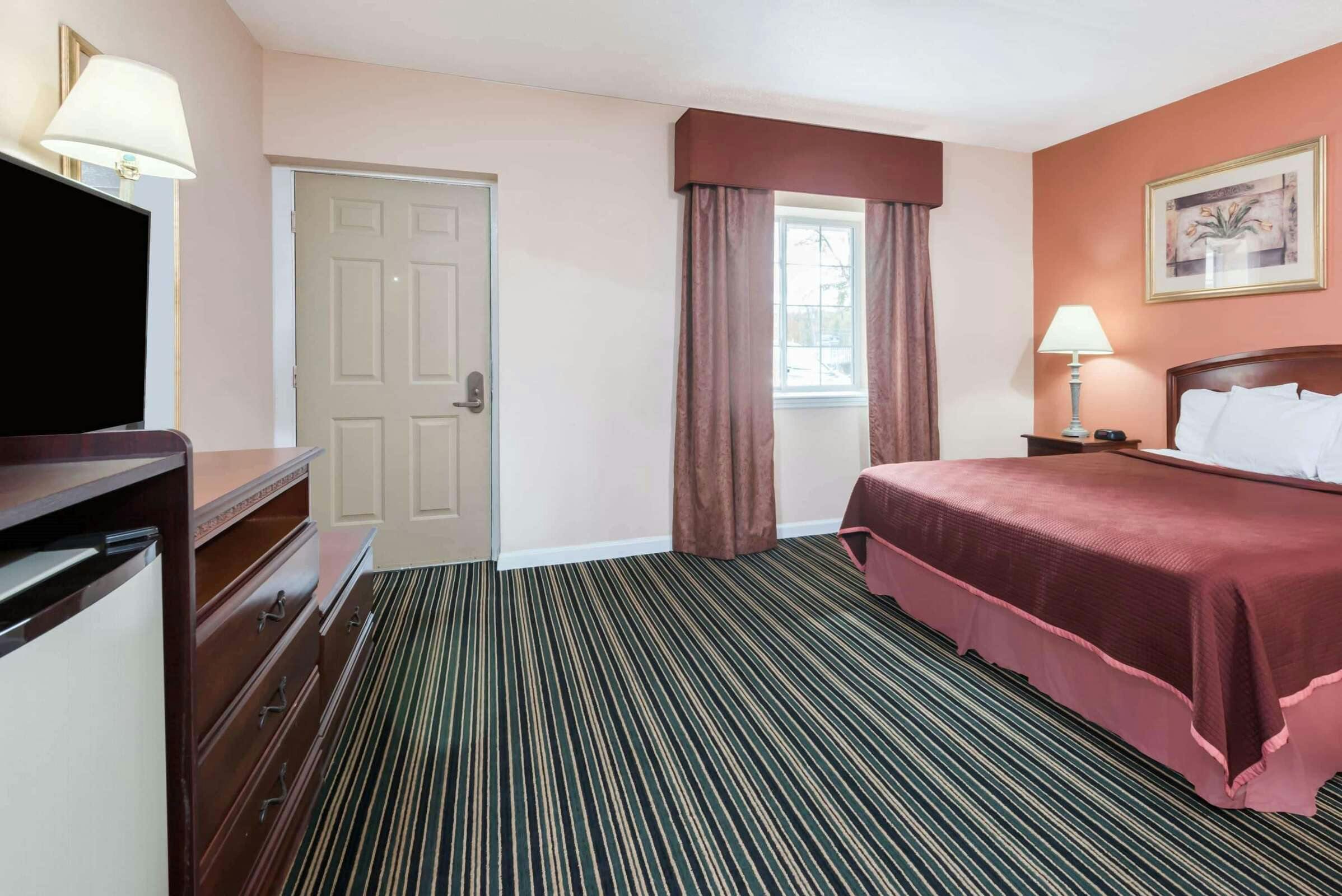 Hotel Howard Johnson Lenox photo 4