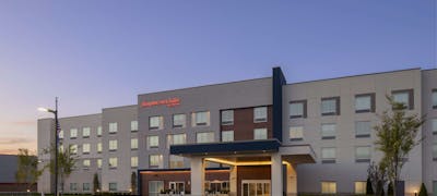 Hampton Inn Farmingdale