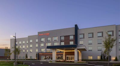 Hampton Inn Farmingdale