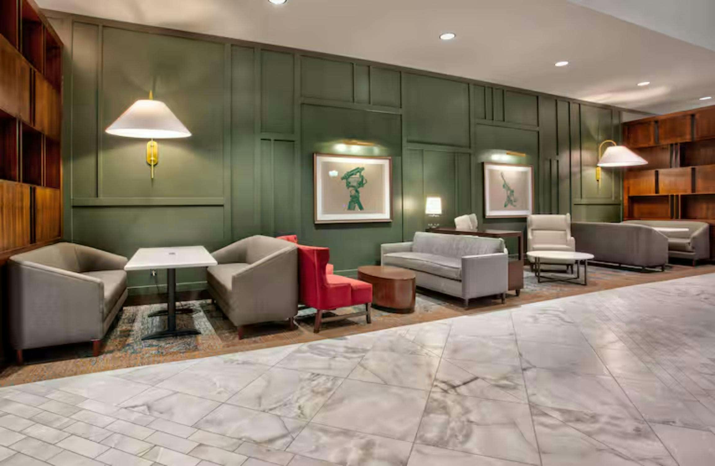 Hotel DoubleTree by Hilton Lansing photo 5