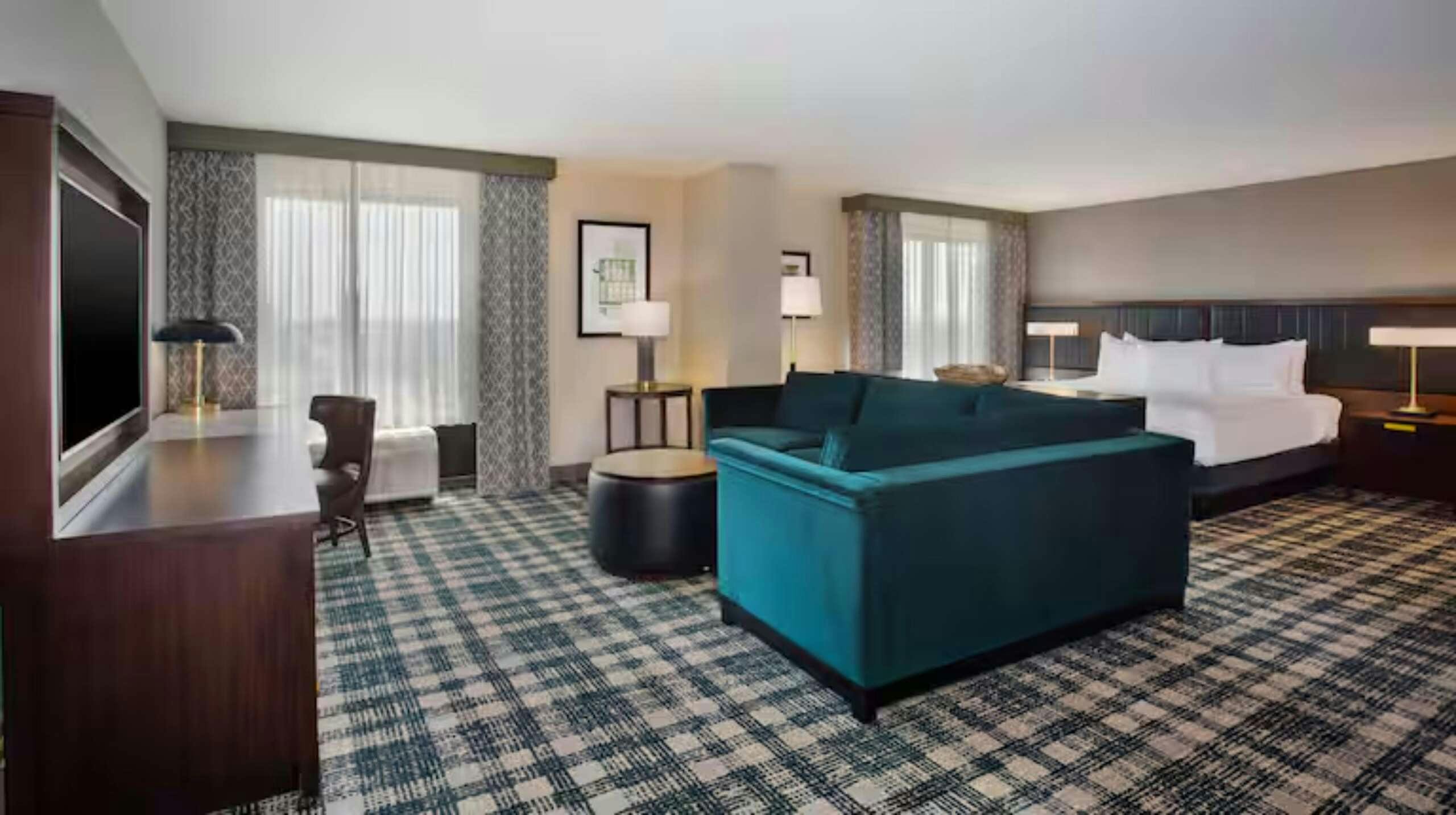 Hotel DoubleTree by Hilton Lansing photo 3