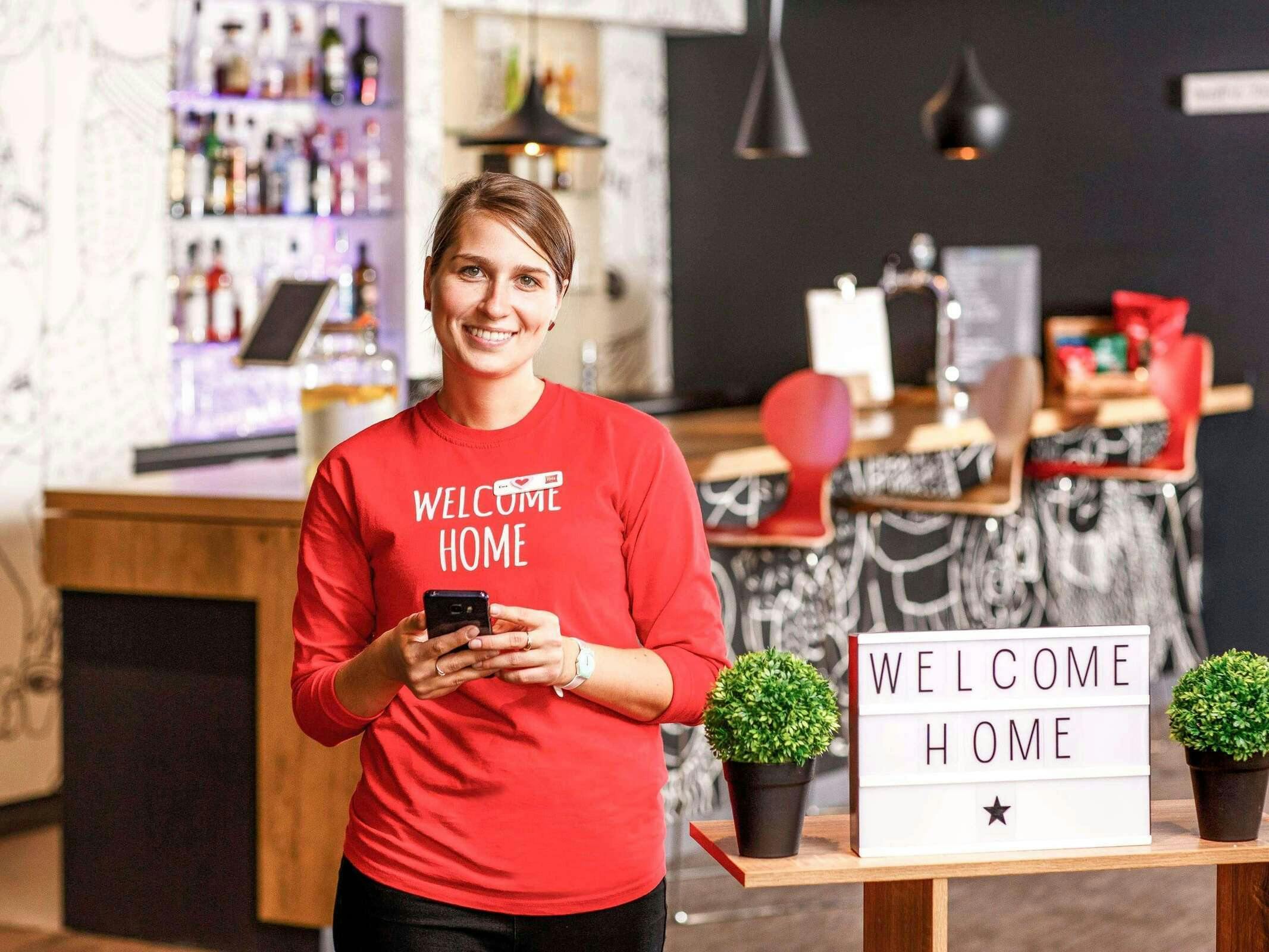 Hotel Ibis London Greenwich photo 2