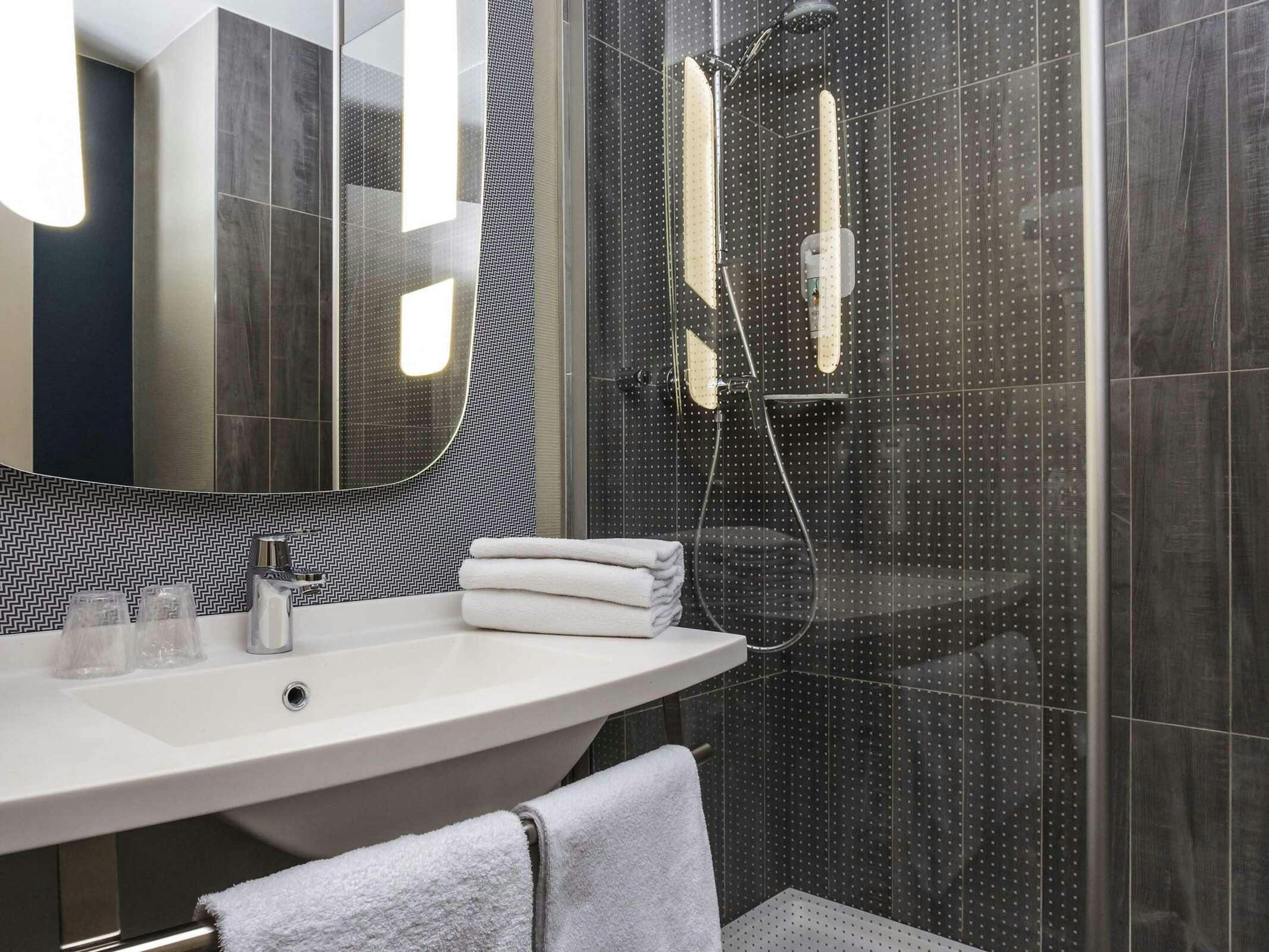 Hotel Ibis Villepinte Parc Expos photo 5