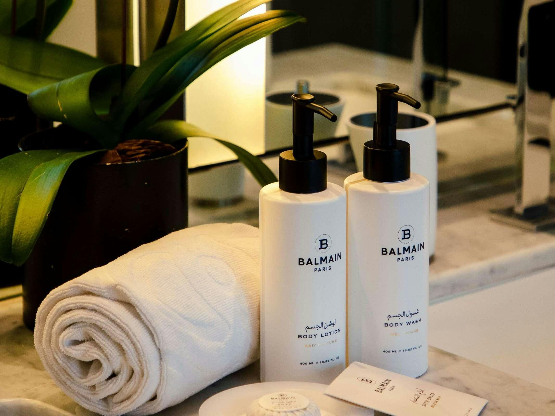 Hotel SOFITEL DUBAI DOWNTOWN photo 1