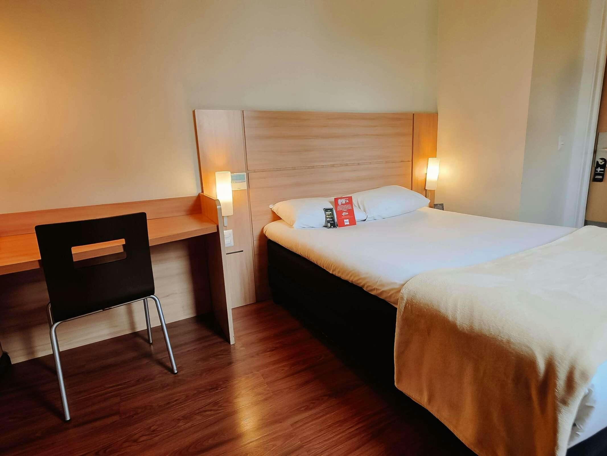 Hotel Ibis Santiago Providencia photo 4