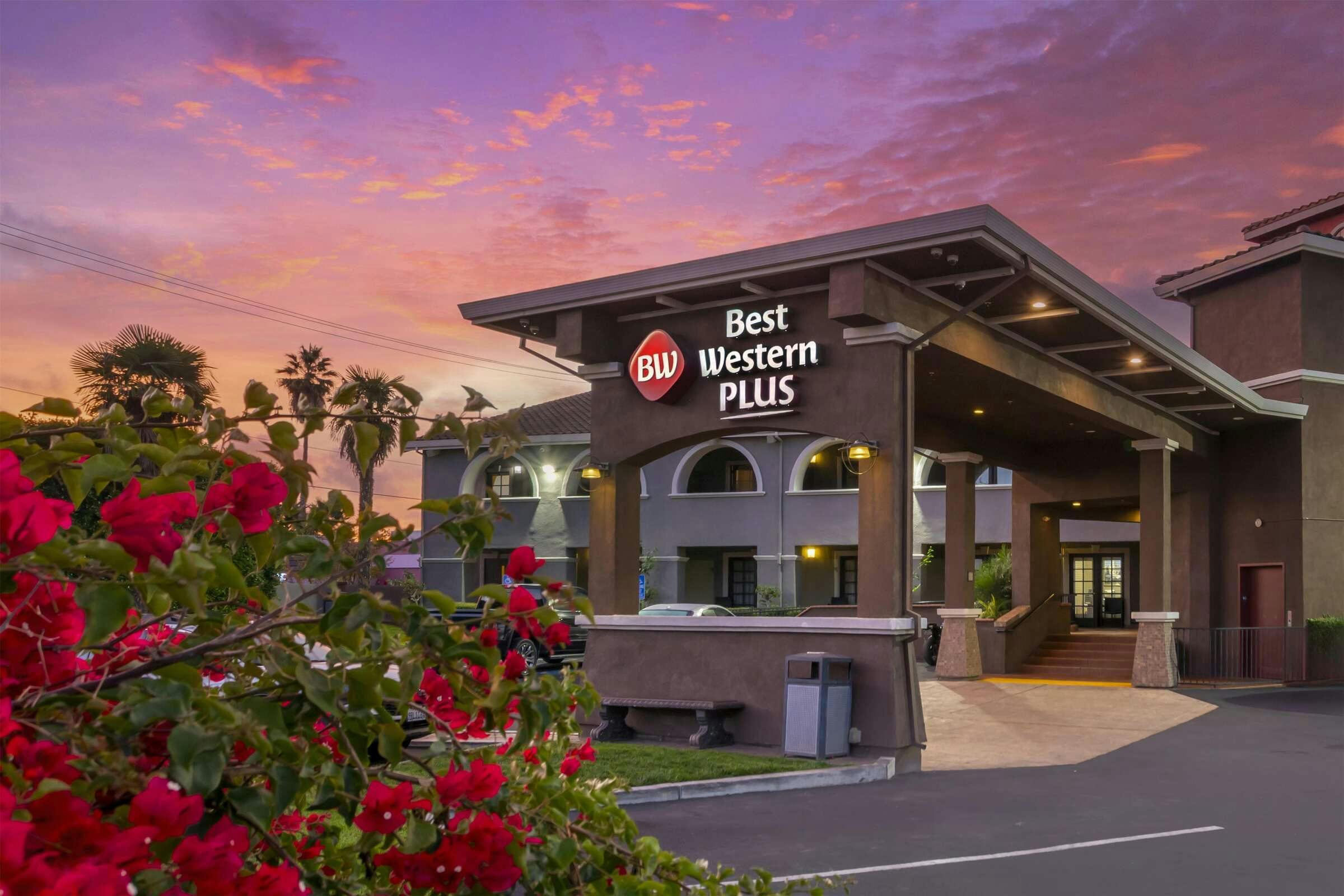 Hotel Best Western Plus Brookside Inn photo 3