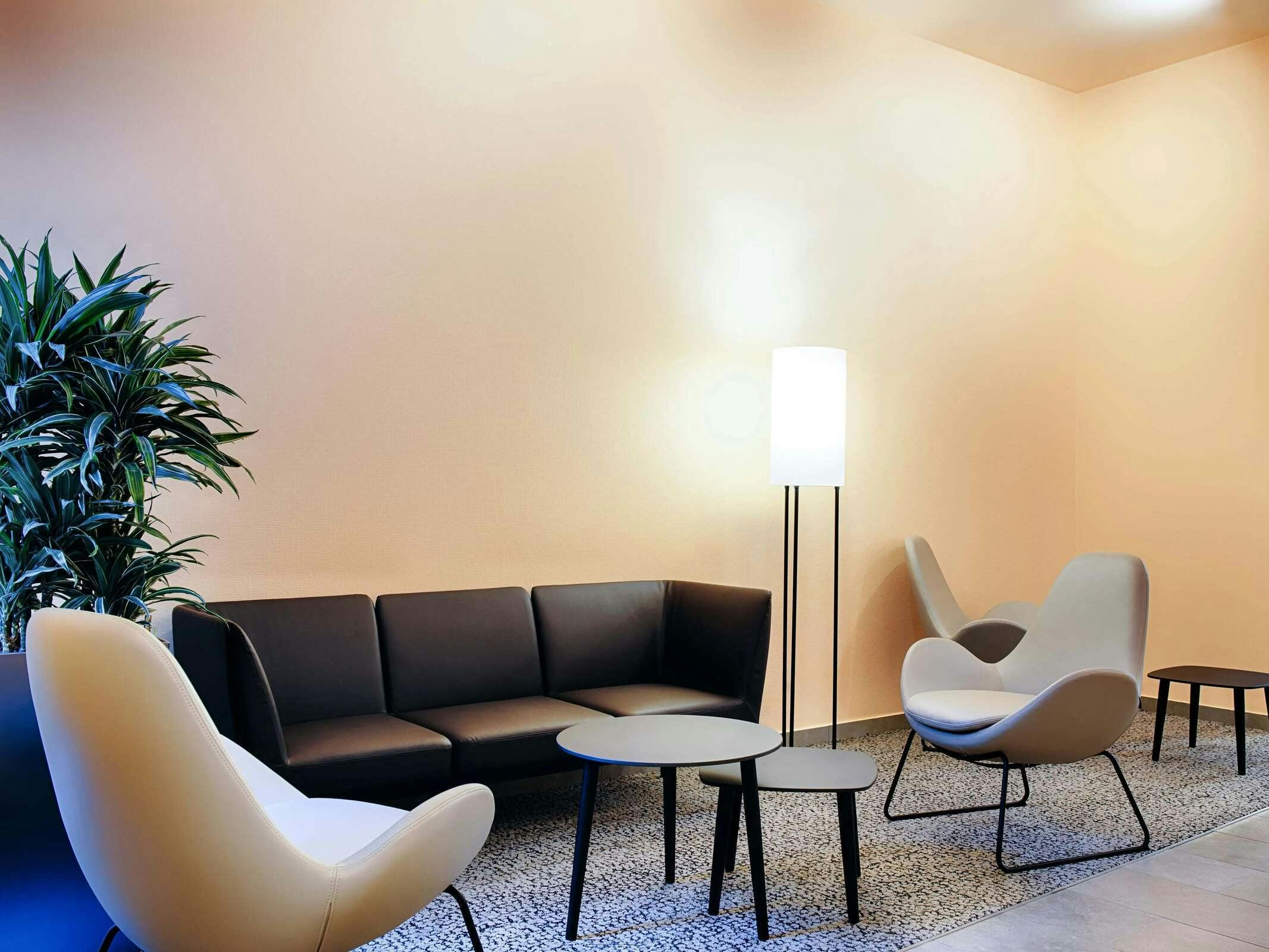 Hotel B&B HOTEL Aachen-City photo 2