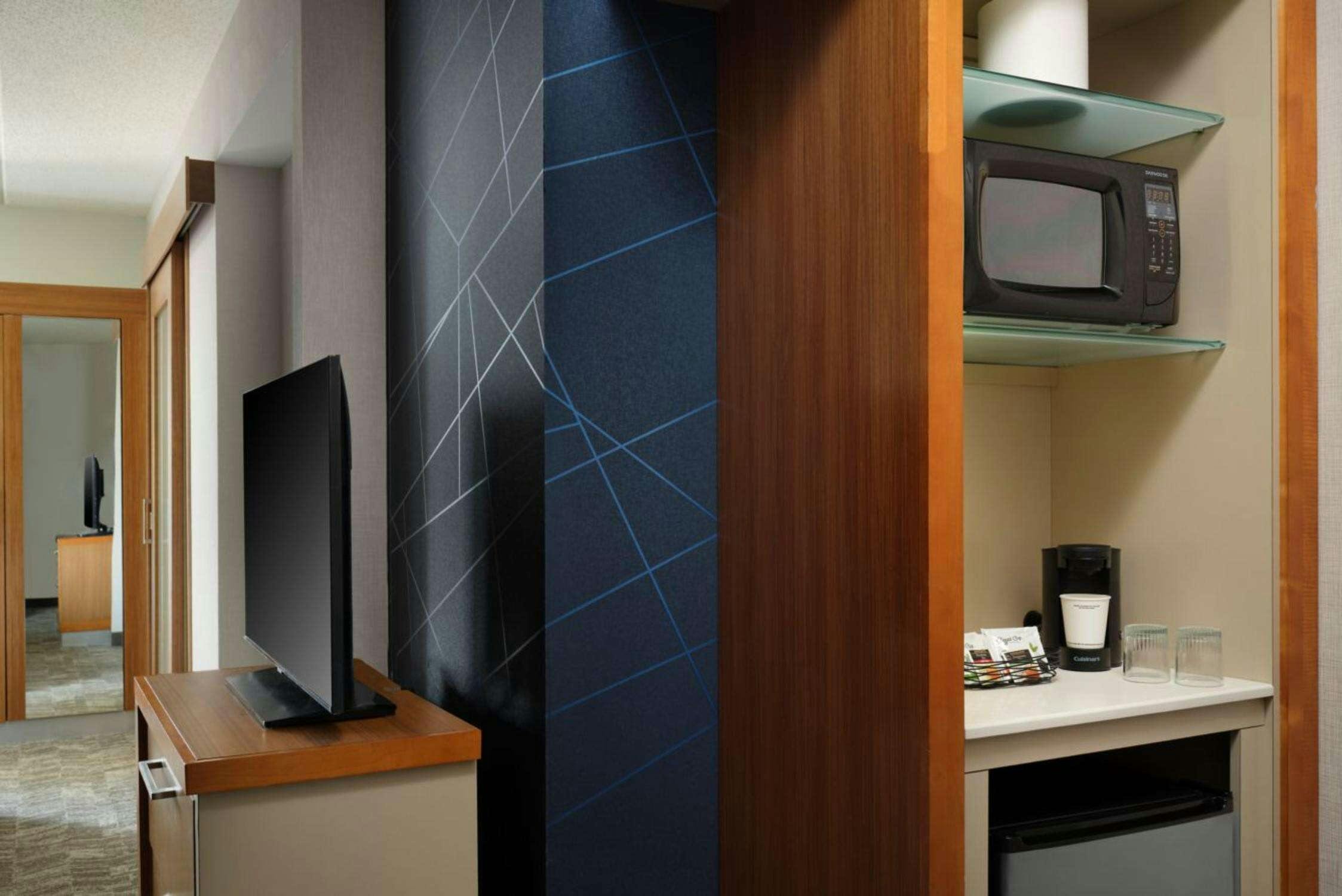 Hotel SpringHill Suites Pittsburgh Mt. Lebanon photo 2