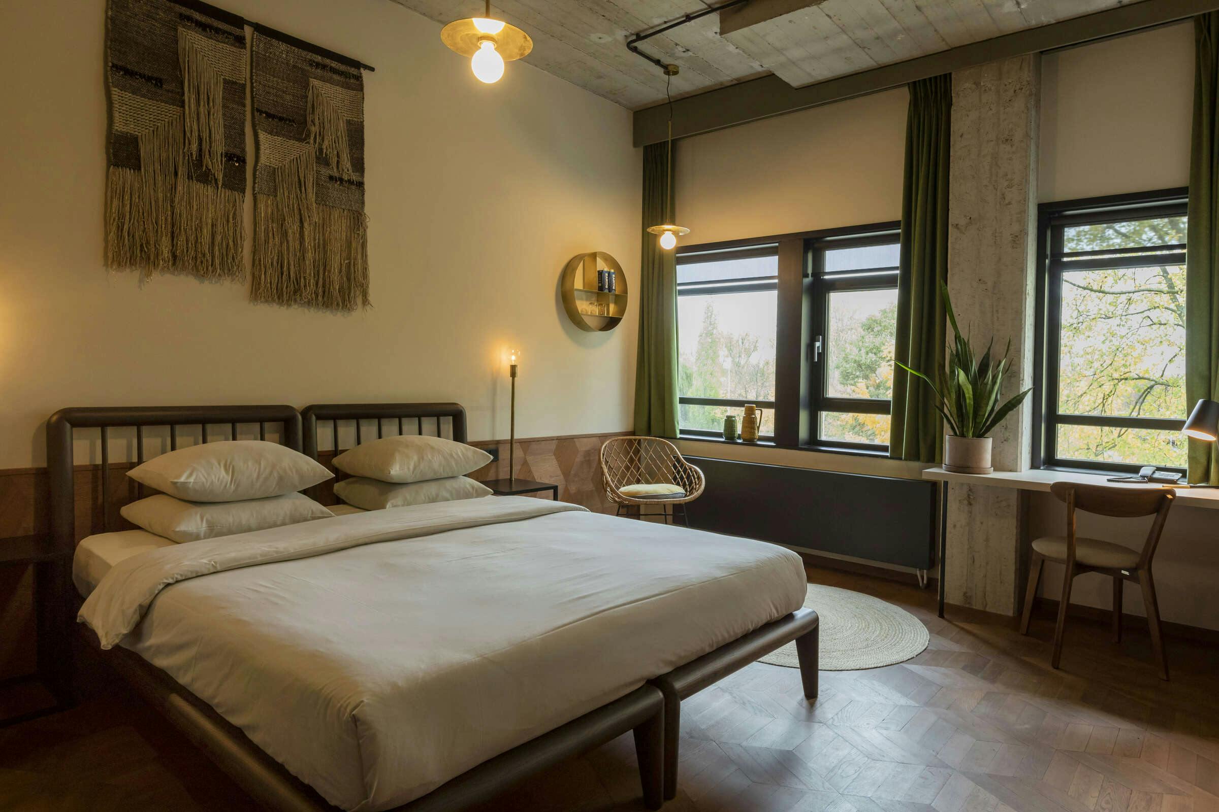 Hotel Hotel V Fizeaustraat photo 4