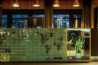 Hotel Hotel V Fizeaustraat photo 2