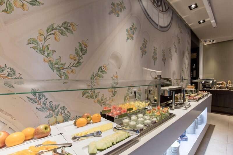 Hotel Vincci Mercat photo 2