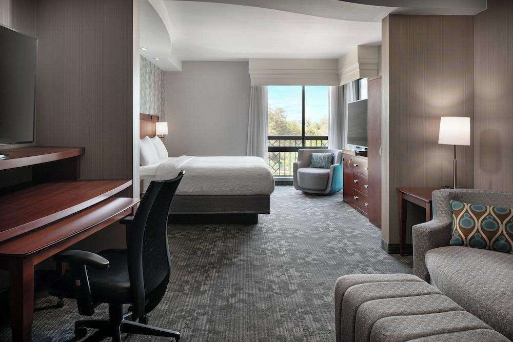 Hotel Courtyard Maui Kahului Airport photo 1