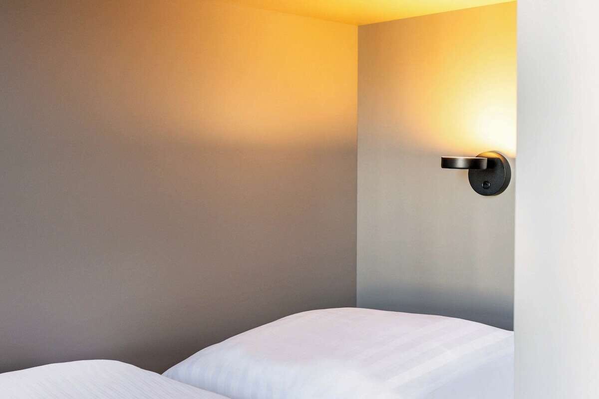 Hotel B&B HOTEL Linz City-Ost photo 3