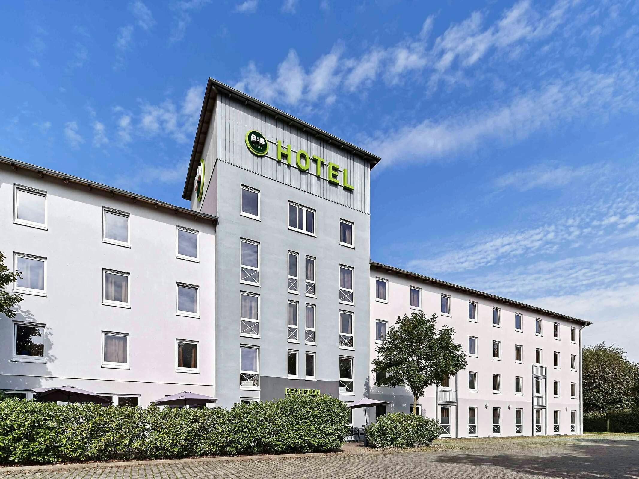 Hotel B&B HOTEL Köln-West photo 3