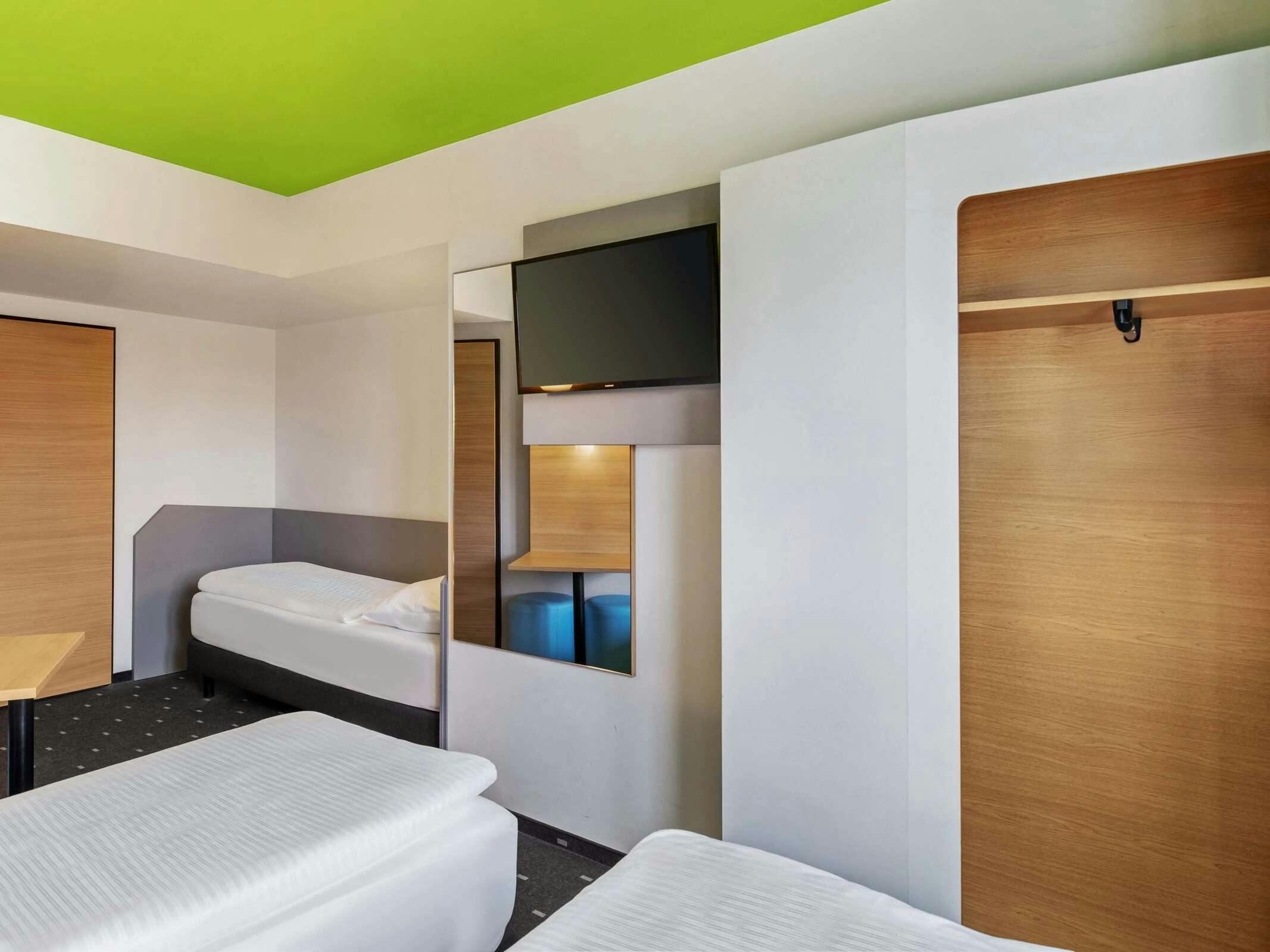 Hotel B&B HOTEL Hamburg-Wandsbek photo 5