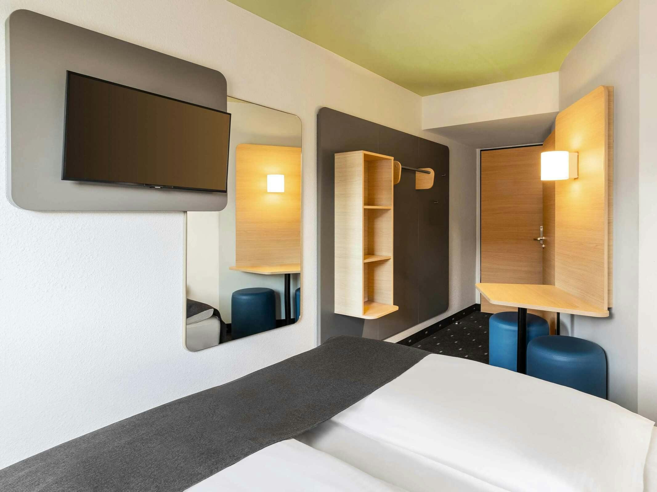 Hotel B&B HOTEL Düsseldorf City-Süd photo 5