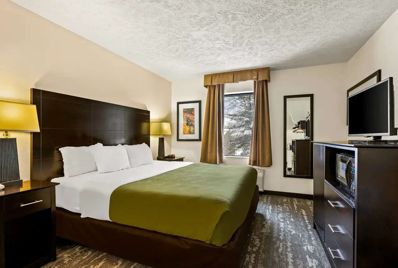 Hotel Quality Inn Traverse City photo 5