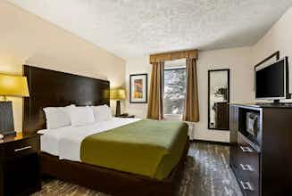 Hotel Quality Inn Traverse City photo 5