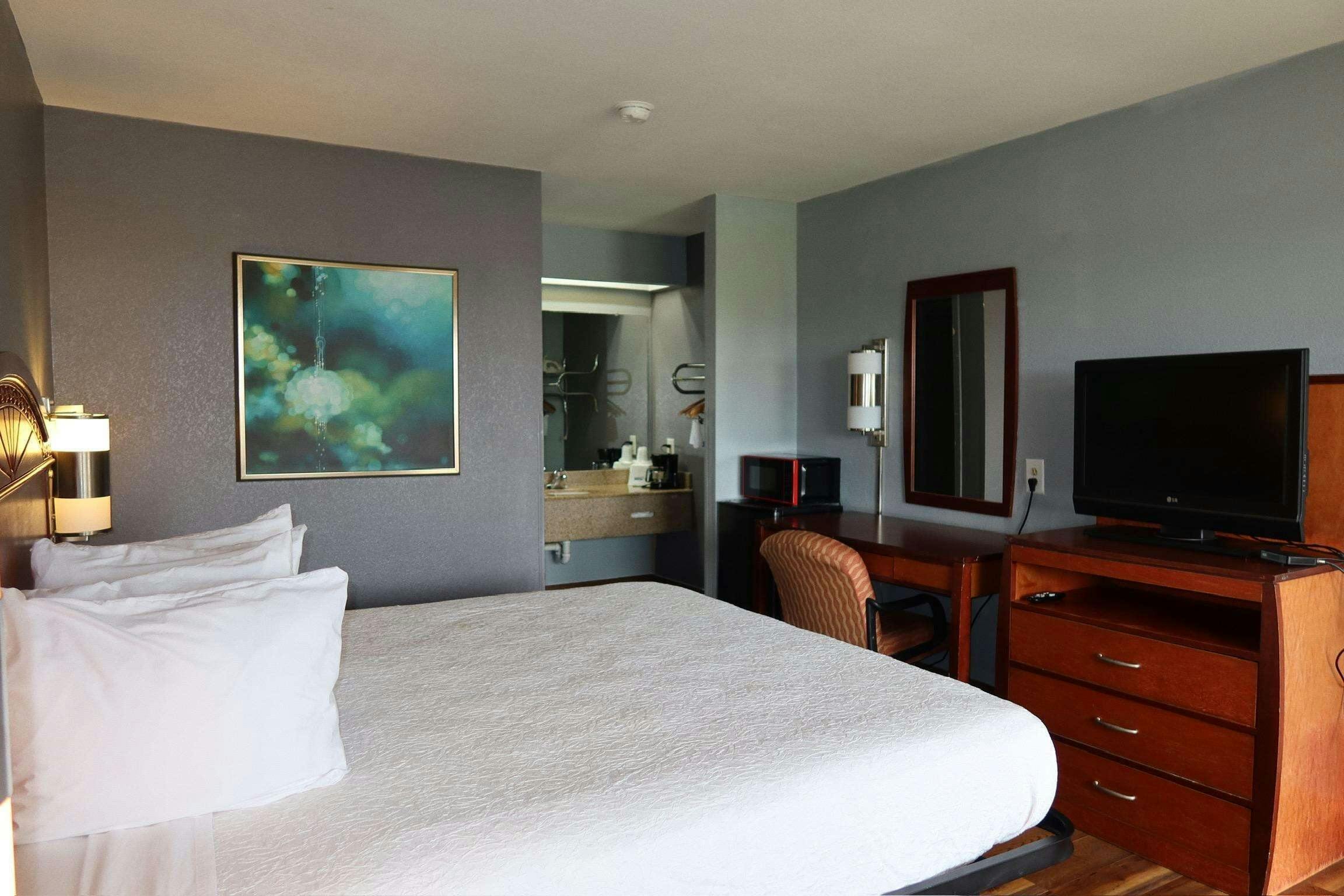 Hotel Americas Best Value Inn & Suites Yukon Oklahoma City photo 4