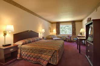 Hotel Knights Inn Salem, OR photo 3