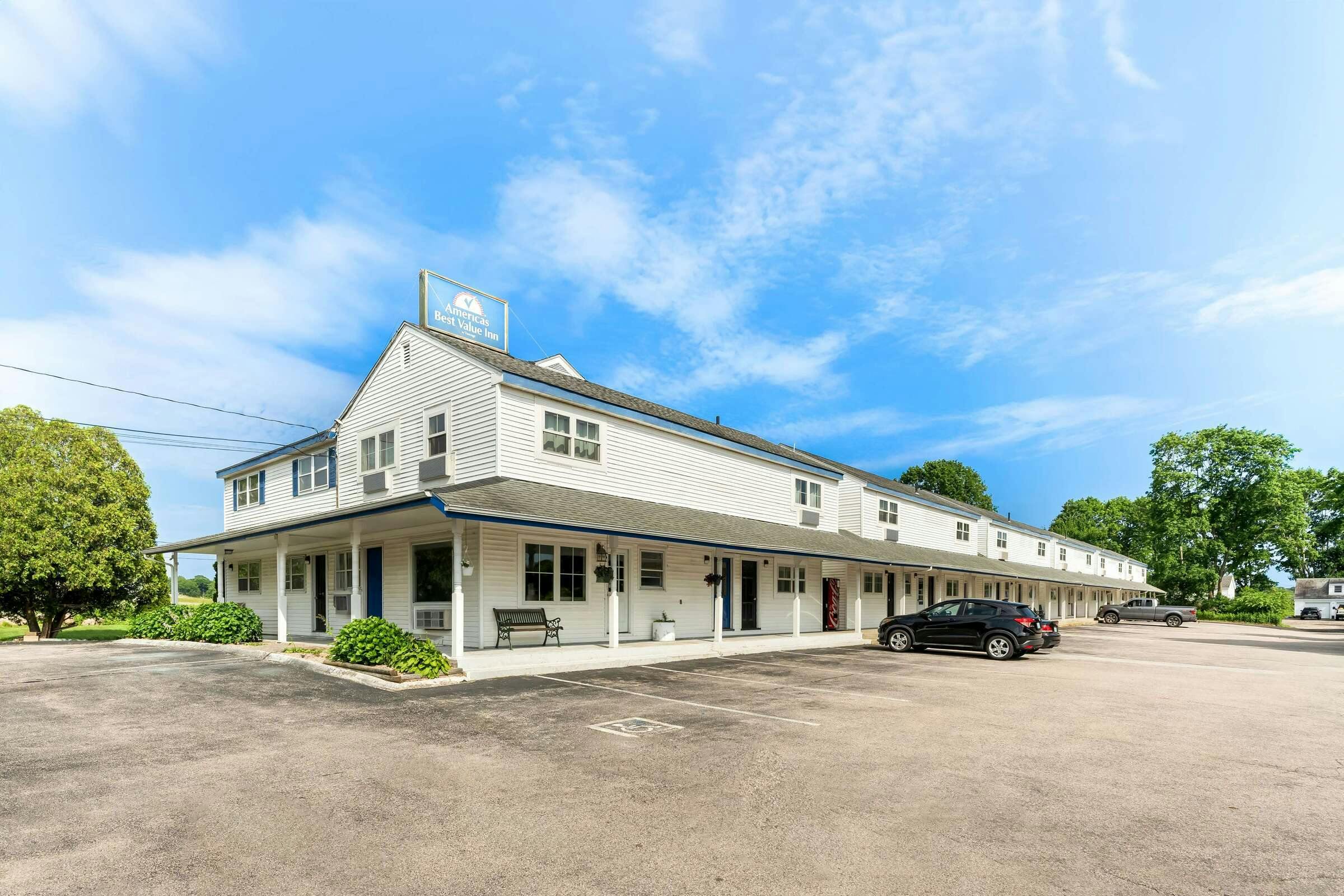 Americas Best Value Inn Stonington Mystic