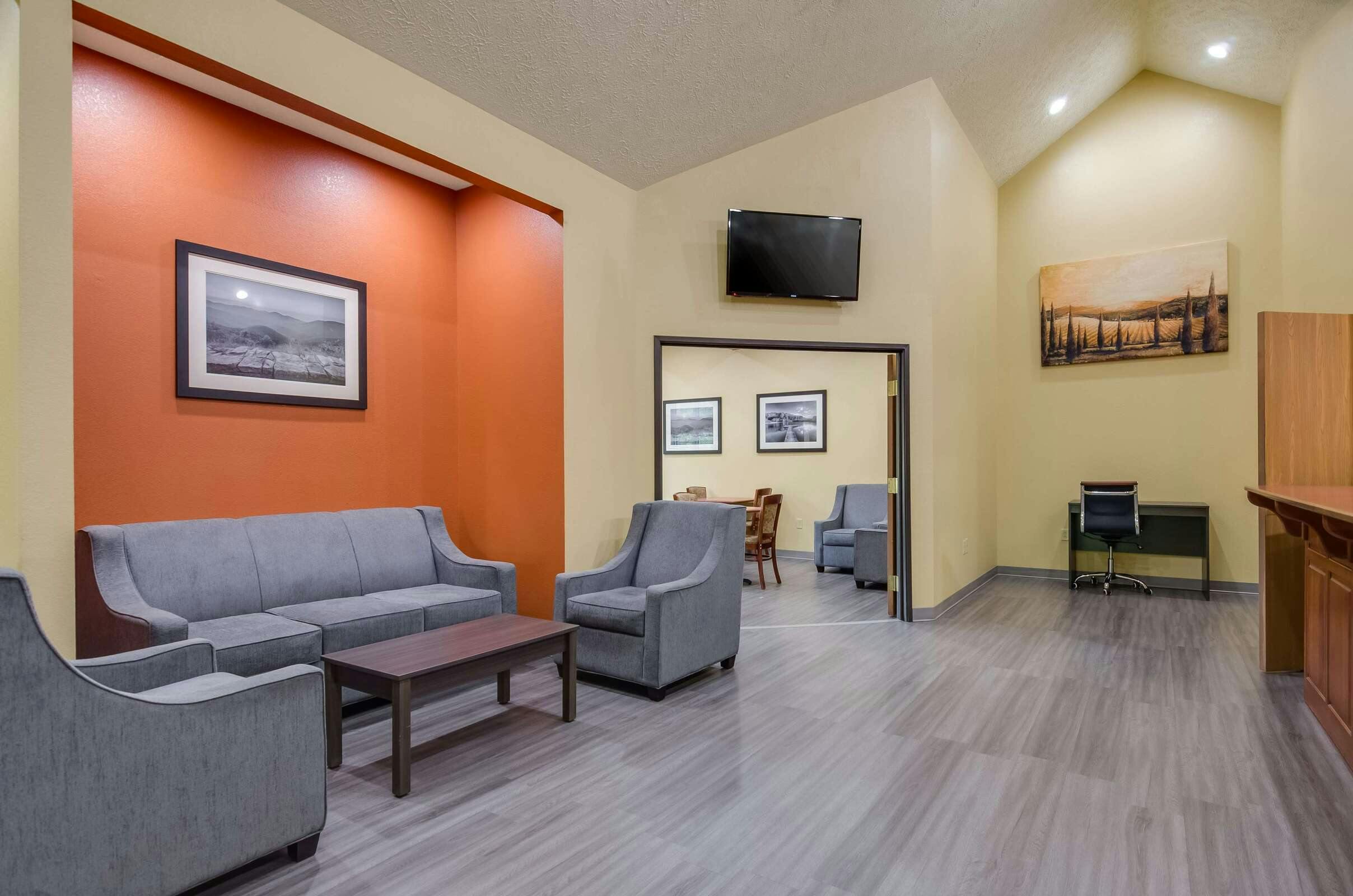 Hotel Americas Best Value Inn & Suites Independence VA photo 4