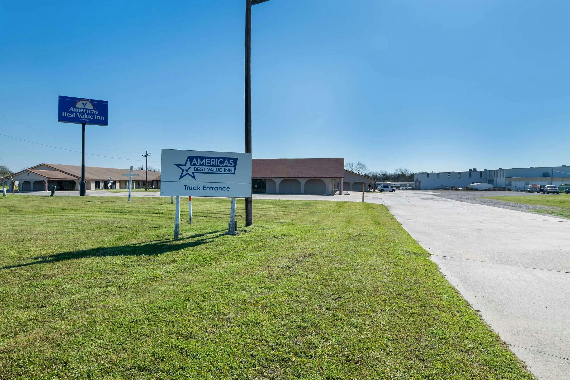 Americas Best Value Inn Bonham