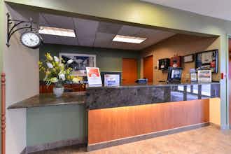 Hotel Country Hearth Inn & Suites Edwardsville St. Louis photo 3