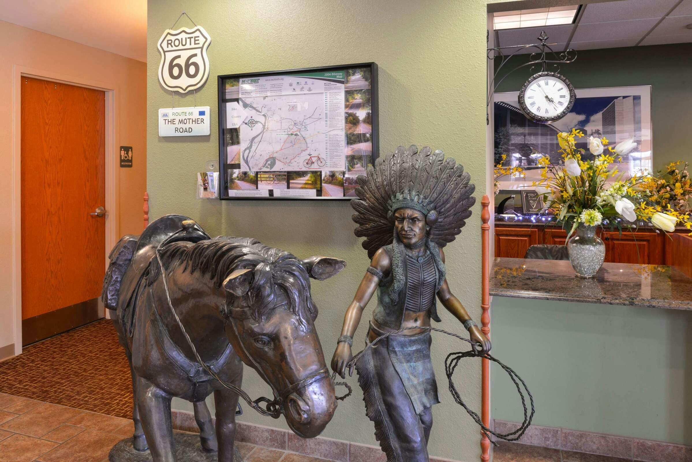 Hotel Country Hearth Inn & Suites Edwardsville St. Louis photo 5