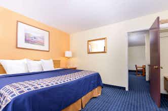 Hotel Americas Best Value Inn Geneva photo 5