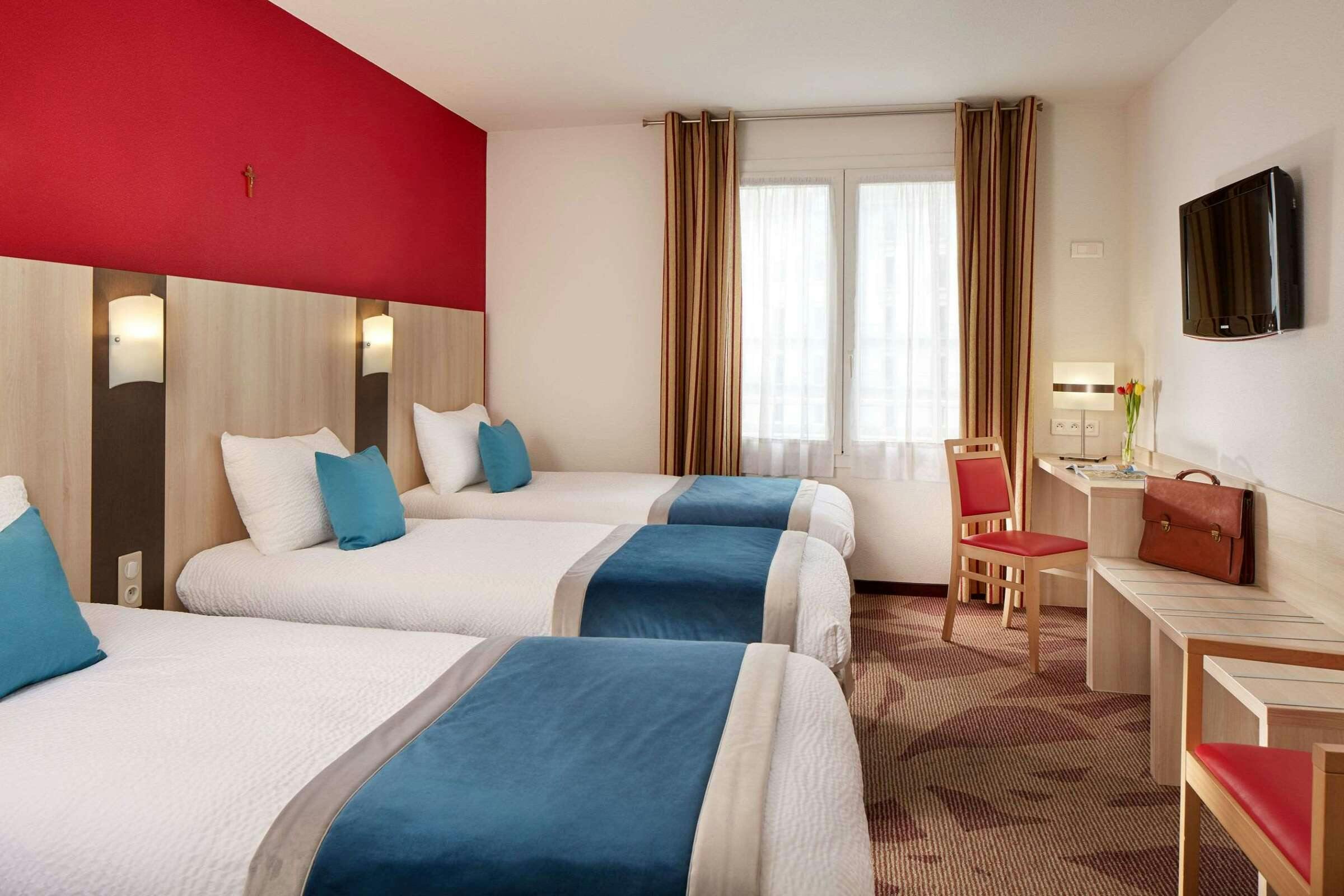 Hotel Hotel Roissy Lourdes photo 1