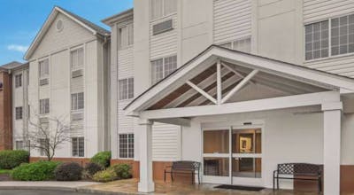 Candlewood Suites Charlotte - Arrowood, an IHG Hotel
