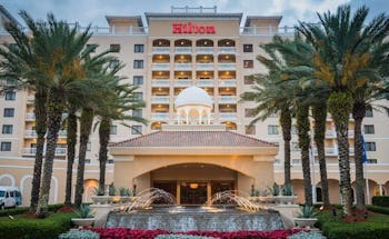 Hilton St. Petersburg Carillon Park