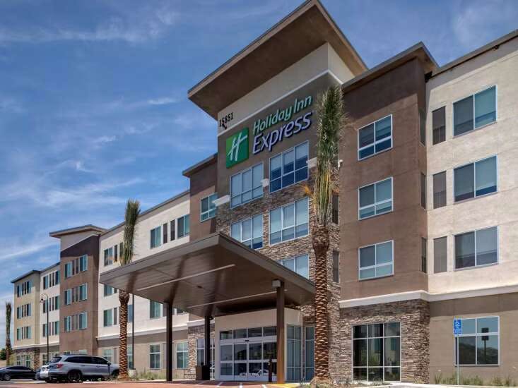 Holiday Inn Express CHINO HILLS