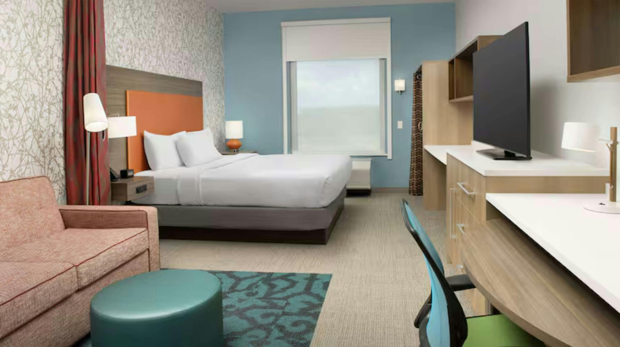 Hotel Home2 Suites by Hilton Fort Myers Airport photo 1