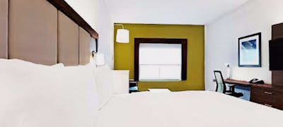 Holiday Inn Express & Suites Chalmette New Orleans S