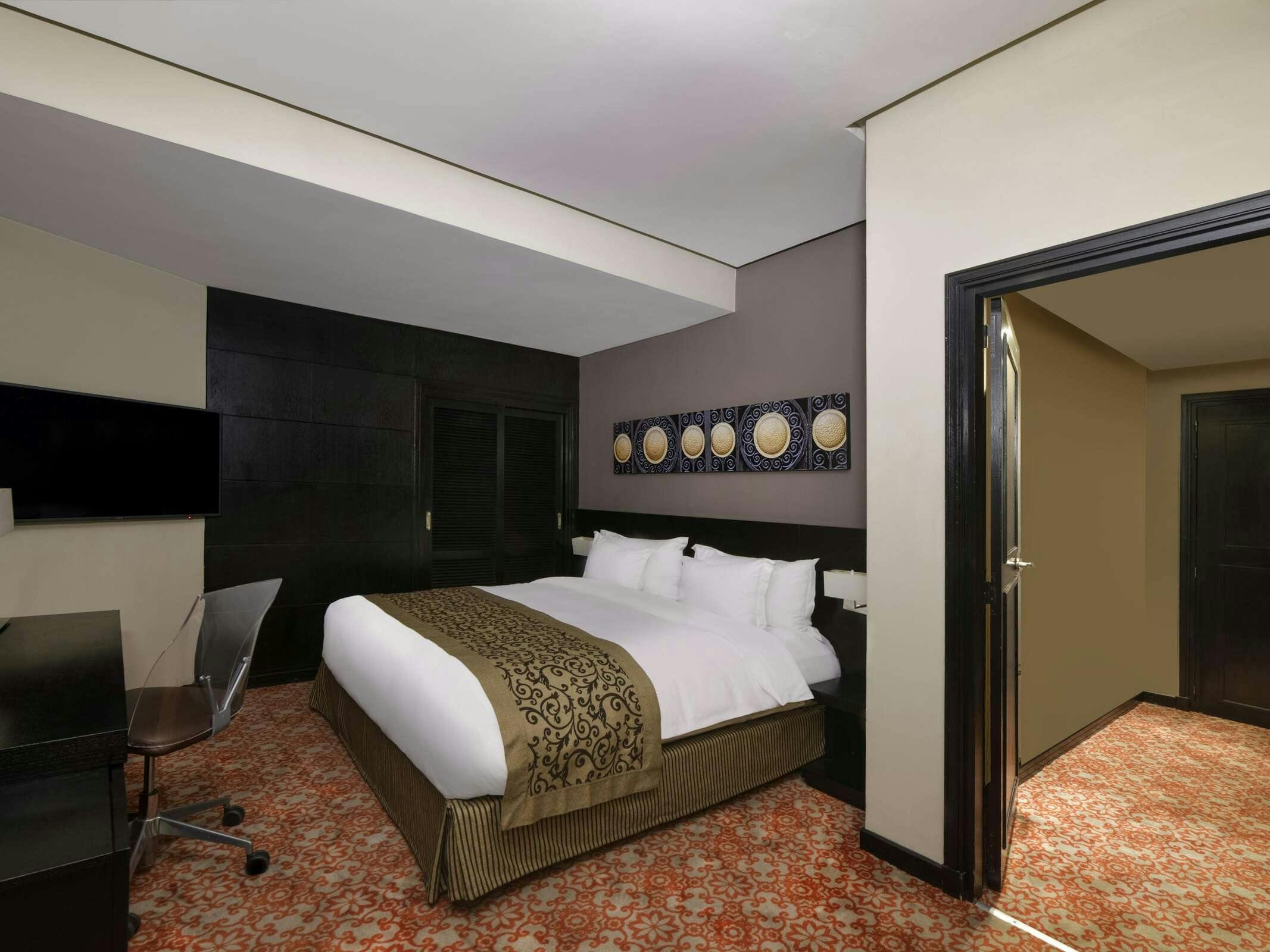 Hotel Mövenpick Casablanca photo 3