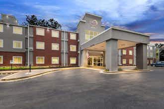 Hotel Sleep Inn & Suites Pigeon Forge - Downtown photo 3