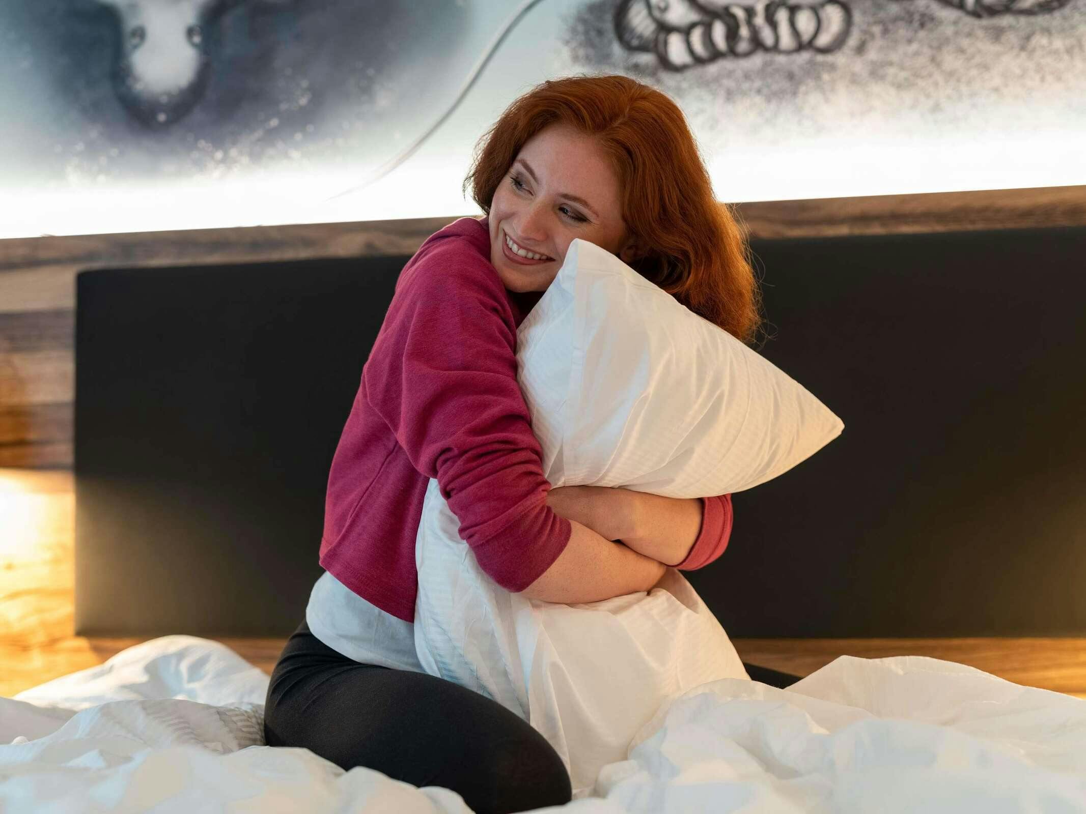 Hotel Ibis Styles Hamburg Barmbek photo 2