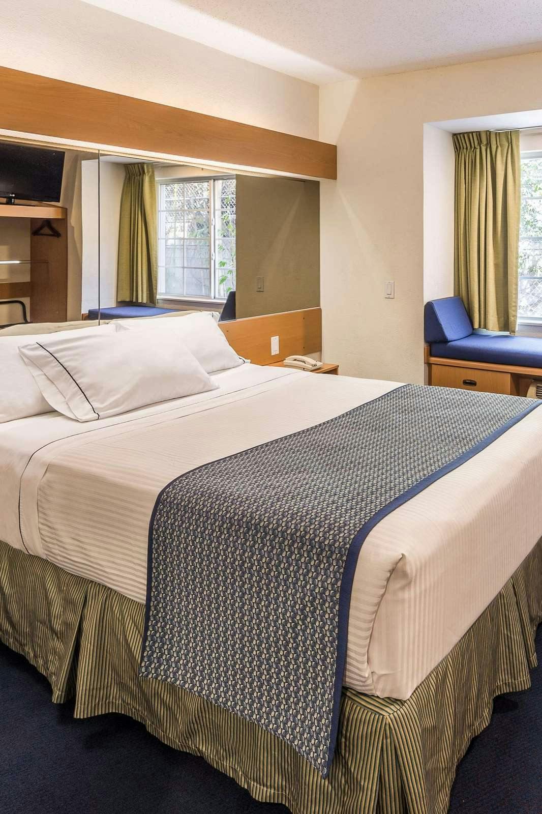 Hotel Microtel Inn & Suites By Wyndham Culiacan photo 1