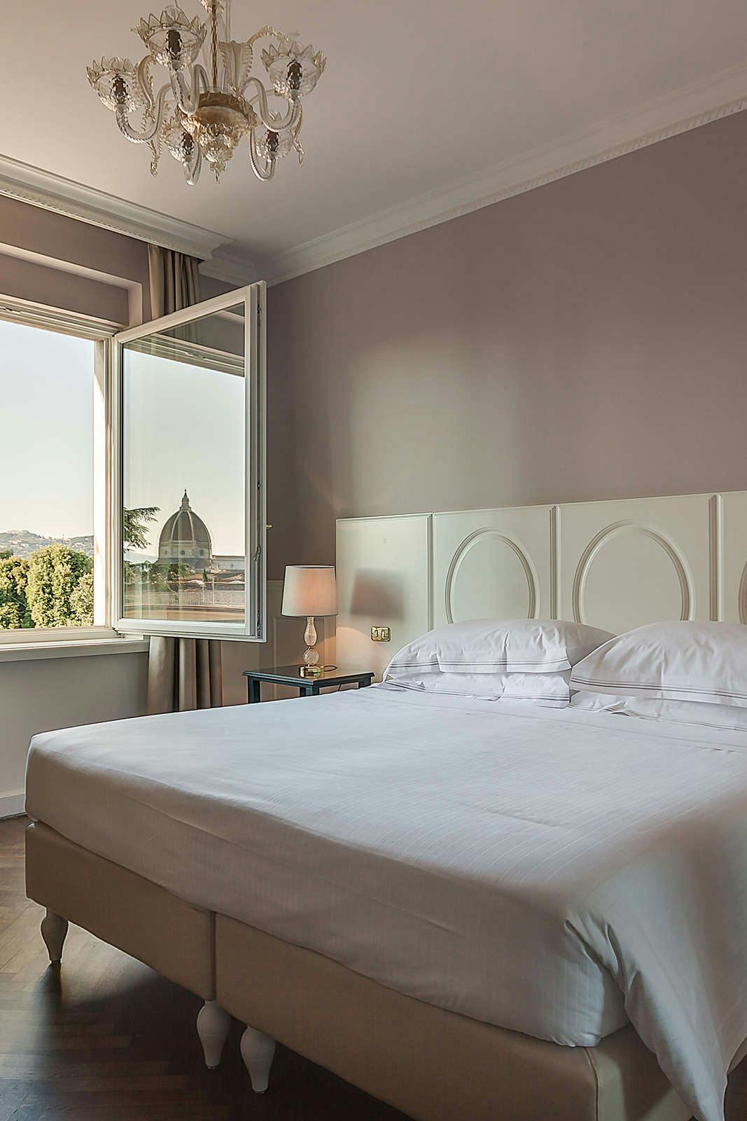 Hotel Plaza Hotel Lucchesi photo 2