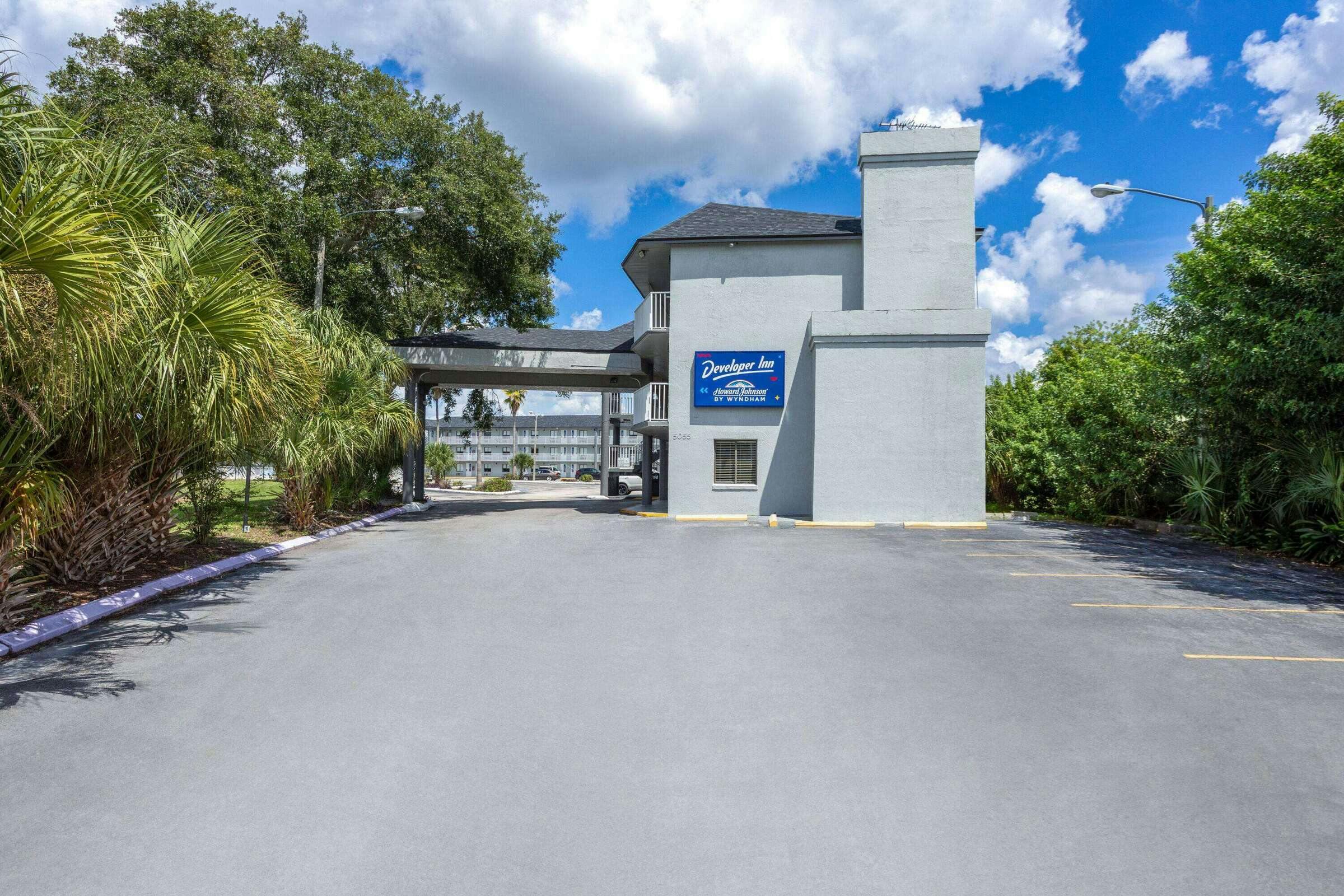 Hotel Howard Johnson Orlando LBV S photo 1