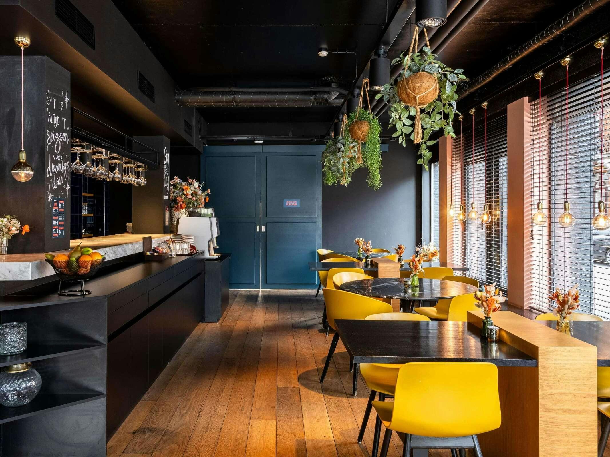 Hotel Ibis Styles Hasselt City Centre photo 3