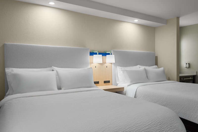 Hotel Garner Hotel Mahwah By Ihg photo 1